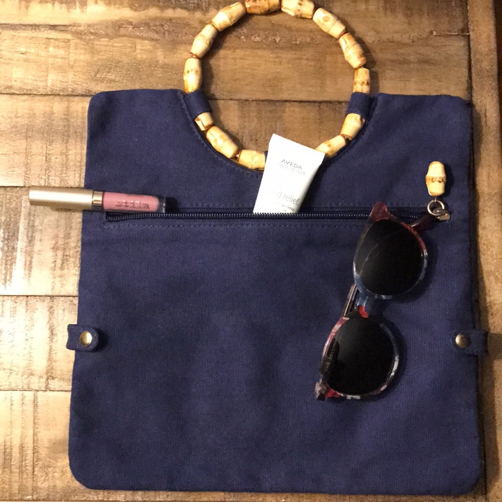 Canvas and Beaded clutch - Picture 2 of 4